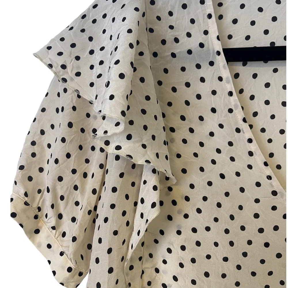 Madewell Silk V-Neck Shoulder-Ruffle Top in Inkbrush‎ Dots S